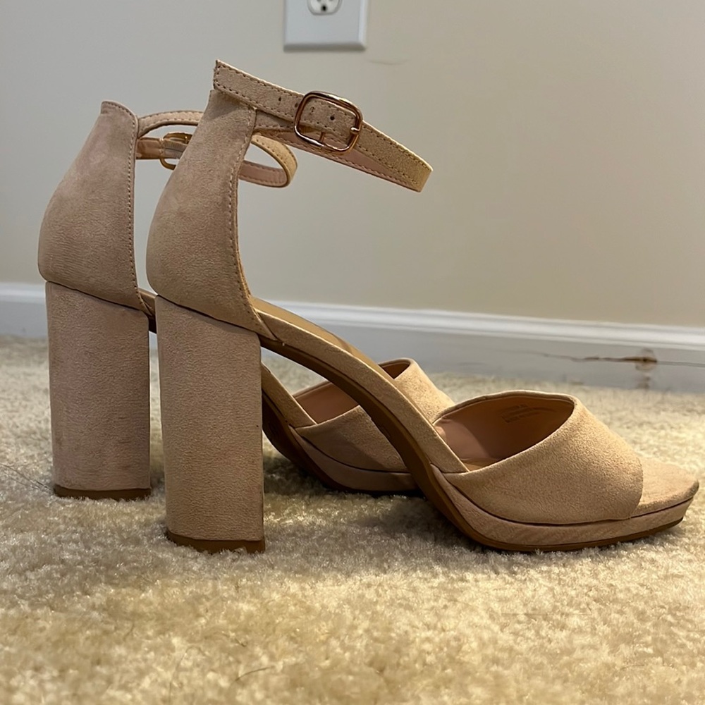 Beige summer heels